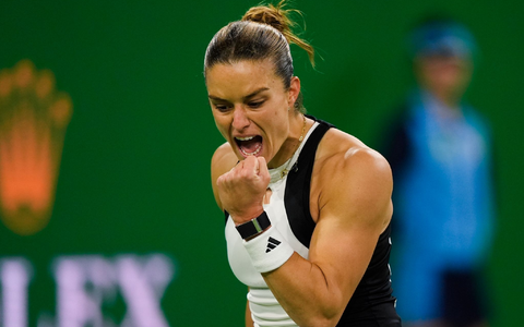Maria Sakkari feiert ihren Sieg. - Foto: Mark J. Terrill/AP