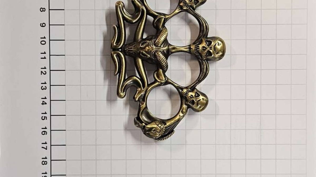 BPOL NRW: Bundespolizei stellt Schlagring bei 33-Jährigem sicher - Foto: presseportal.de