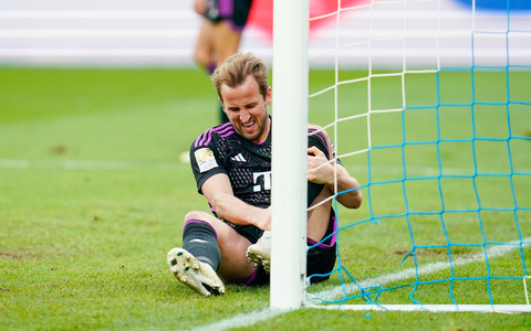 Bayerns Harry Kane ist beim Spiel gegen Darmstadt umgeknickt. - Foto: Uwe Anspach/dpa