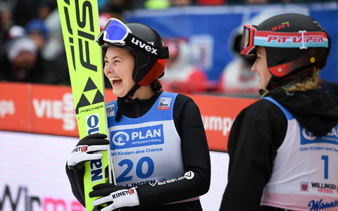 Stellte mit einem Flug auf 230,5 Metern einen neuen Weltrekord auf: Die Norwegerin Silje Opseth. - Foto: Swen Pförtner/dpa