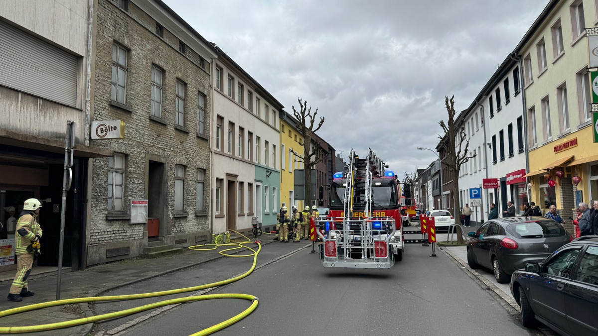 FW Tönisvorst: Wohnungsbrand in Tönisvorst - Foto: presseportal.de