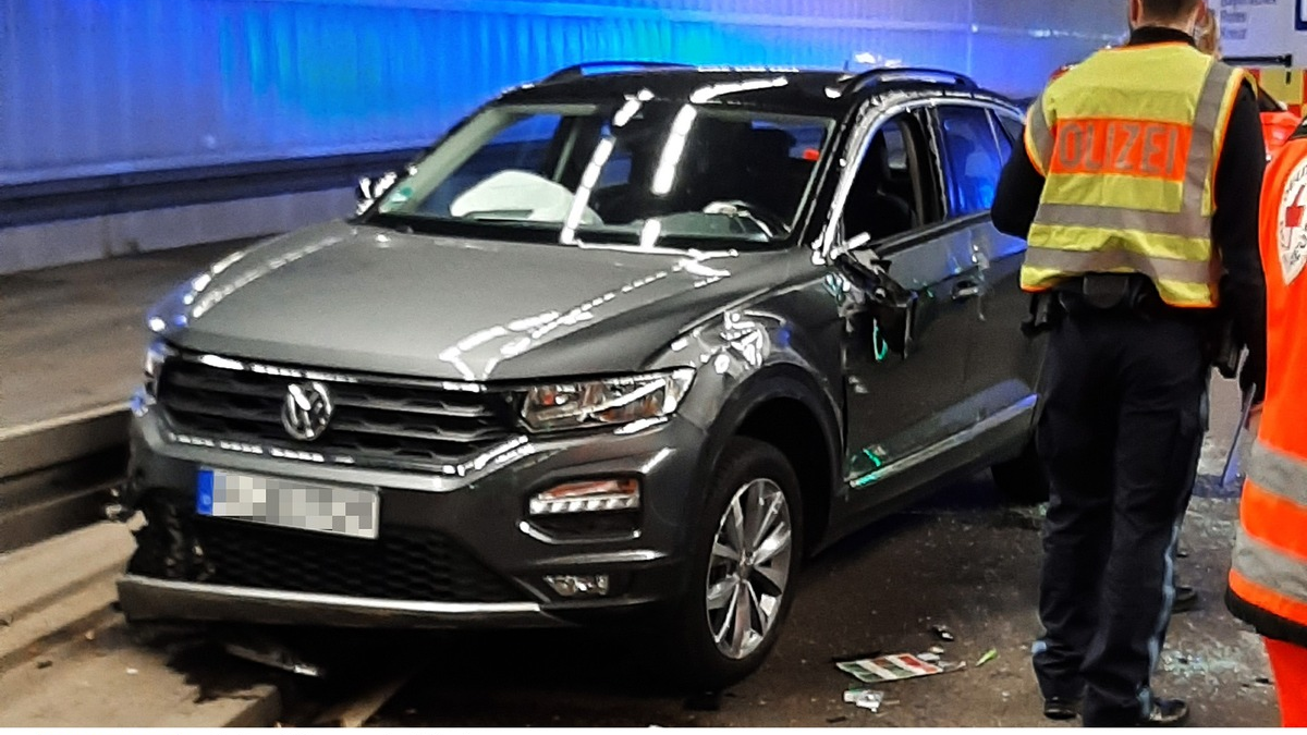 FW-M: Unfall im Tunnel (Bogenhausen) - Foto: presseportal.de