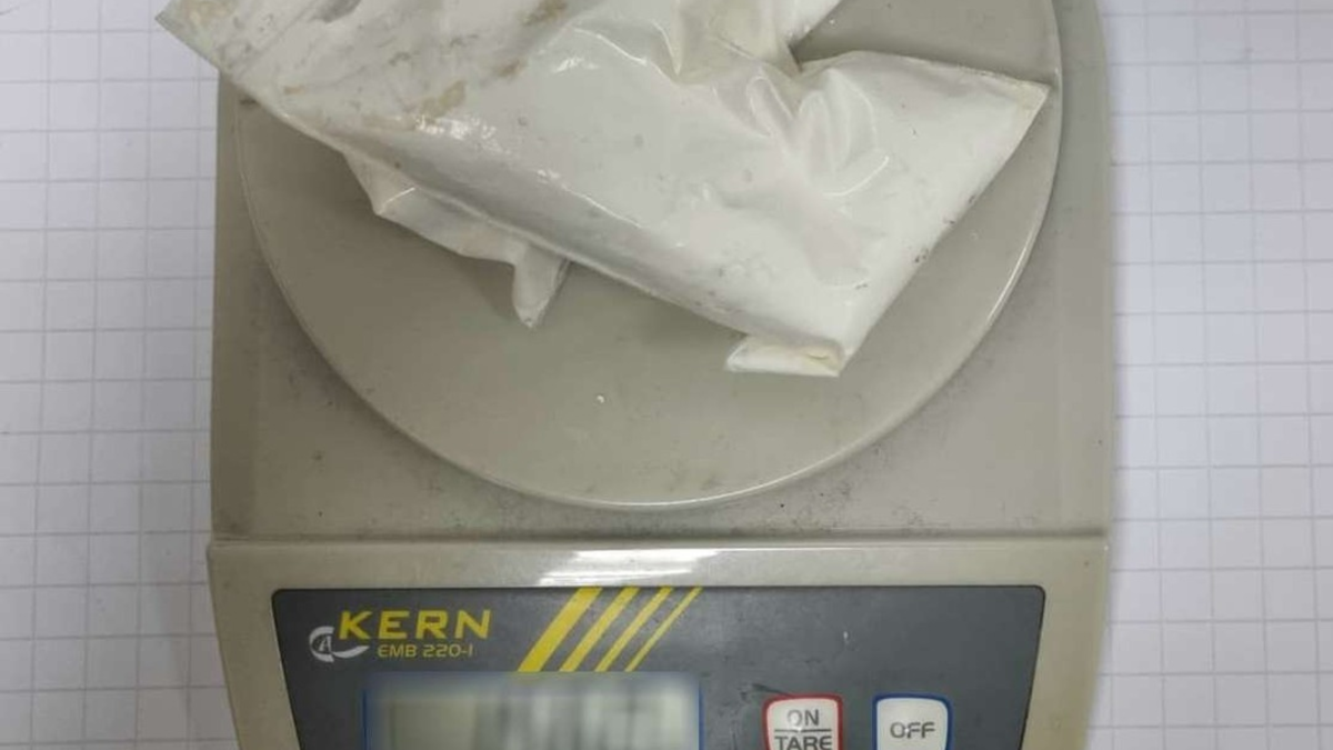 BPOL NRW: Bundespolizisten stellen 40-Jährigen mit Drogen im Gepäck - Foto: presseportal.de