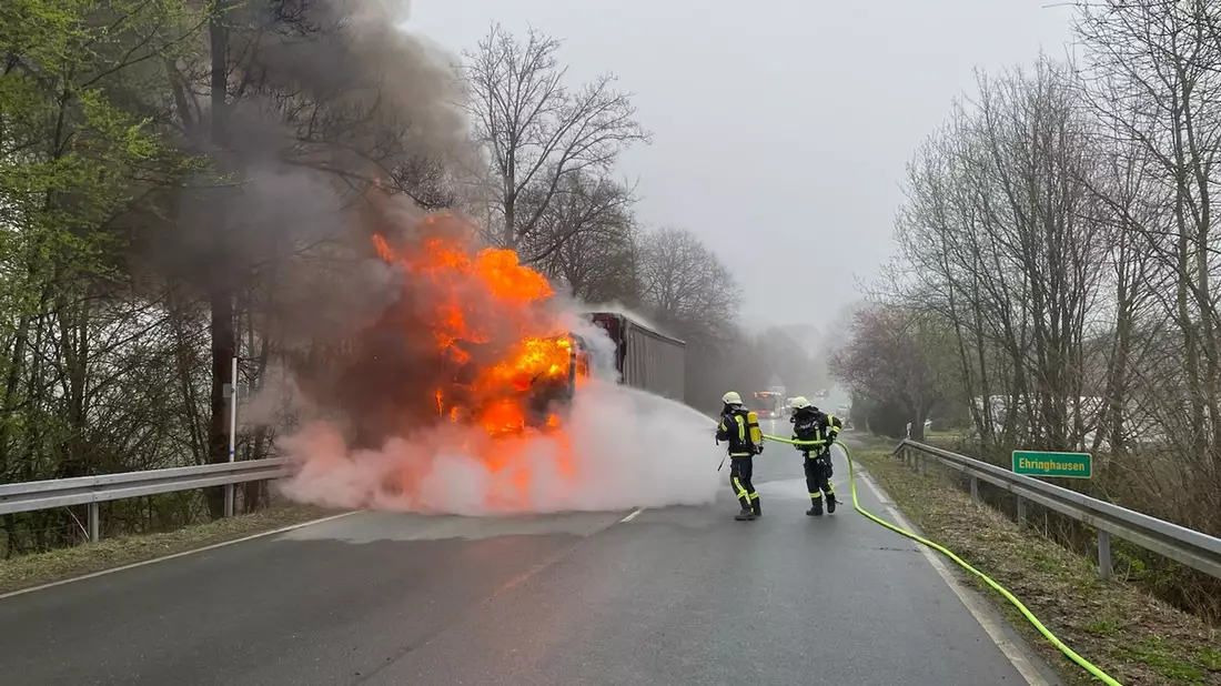 FW-EN: LKW-Brand auf Dahlerbrücker Straße - Bild: presseportal.de
