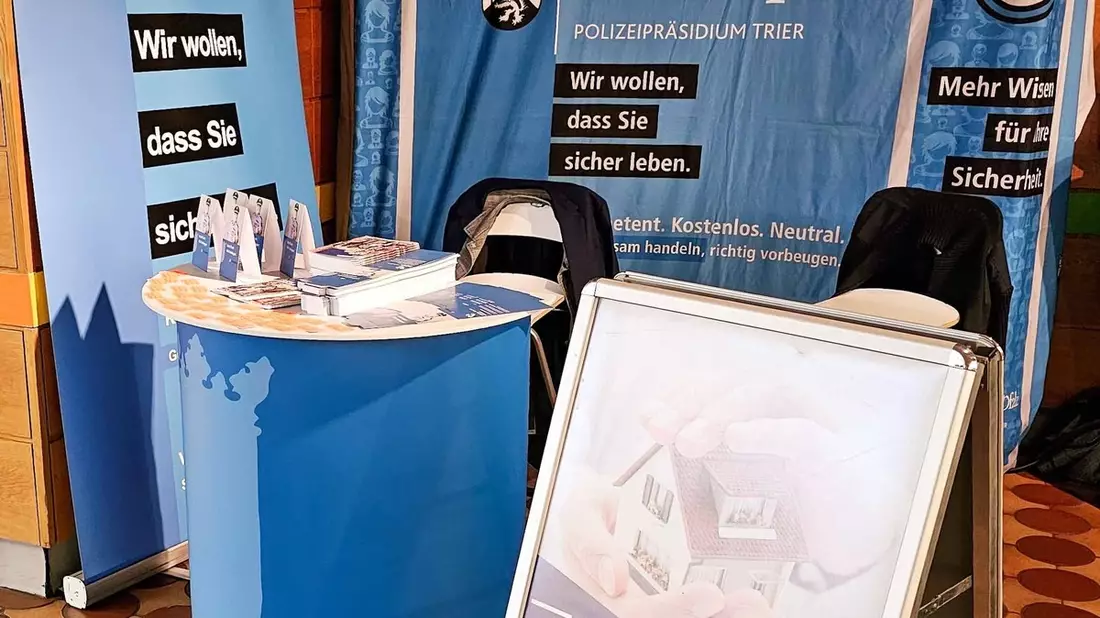 POL-PPTR: Polizei Trier unterstützt den Infotag Rund ums Älterwerden - Bild: presseportal.de