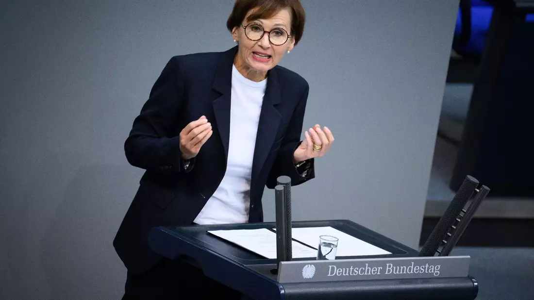 Bundesbildungsministerin Bettina Stark-Watzinger. - Bild: Bernd von Jutrczenka/dpa