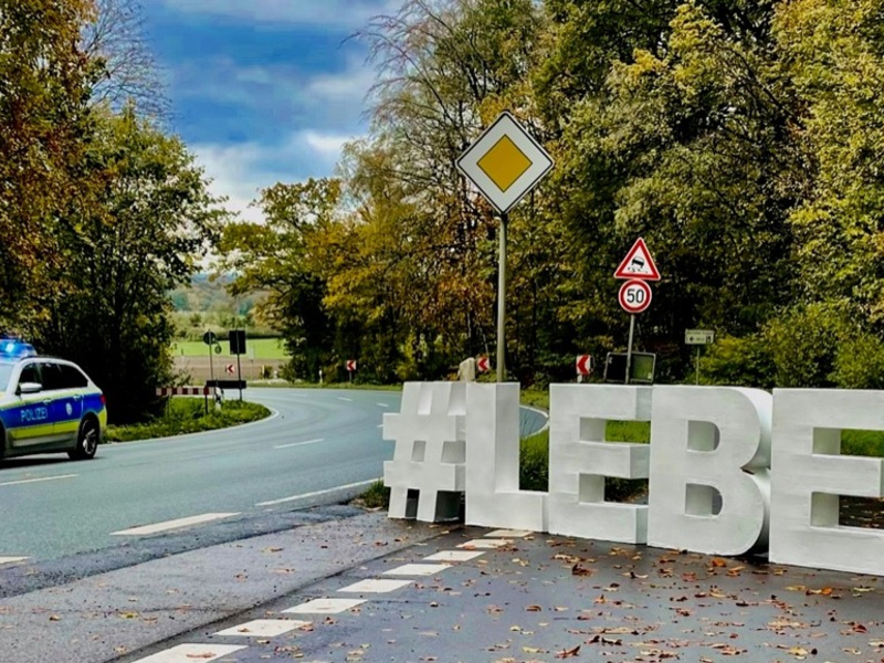 POL-ME: Verkehrsunfallbilanz 2023 - weniger Verunglückte im Straßenverkehr im Kreis Mettmann - Kreis Mettmann - 2403069 - Foto: presseportal.de