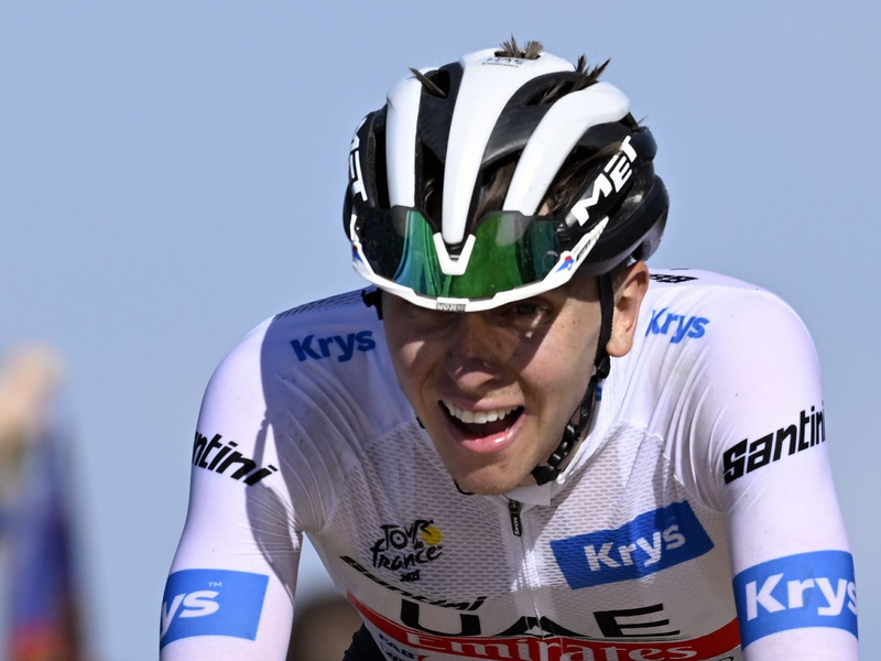 Gewann bei der Katalonien-Rundfahrt auch die zweite Bergankunft: Tadej Pogacar. - Foto: Dirk Waem/Belga/dpa/Archivbild