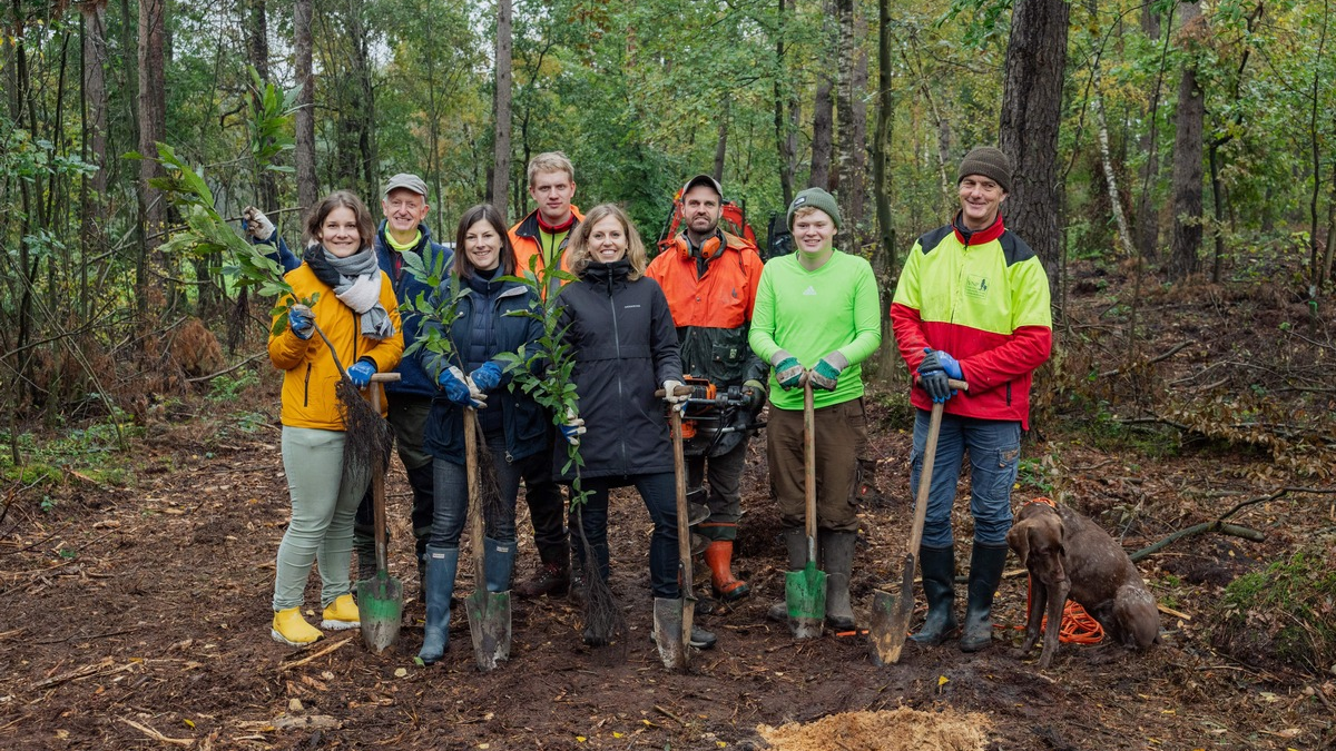 Gemeinsam gegen Wasserverschwendung - #FinishspartWasser feiert anlässlich des Weltwassertags Kampagnenerfolge - Foto: presseportal.de
