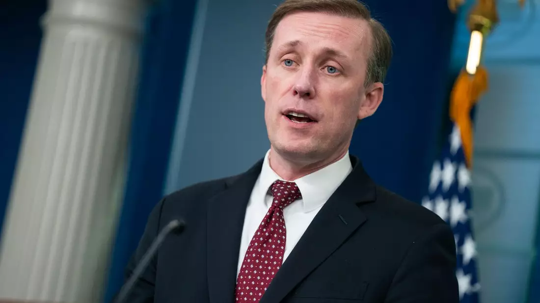 Jake Sullivan, Nationaler Sicherheitsberater der USA, teilt mit, dass die USA nach dem iranischen Angriff auf Israel neue Sanktionen gegen den Iran verhängen werden. - Bild: Evan Vucci/AP/dpa
