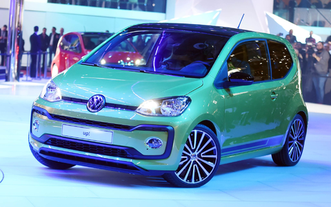 Wegen neuer Regeln zur Cyber-Sicherheit in Neuwagen hat VW die Produktion vom VW up eingestellt. - Foto: Uli Deck/dpa