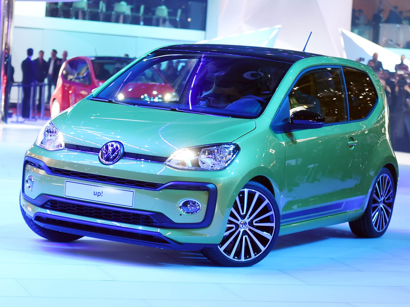 Wegen neuer Regeln zur Cyber-Sicherheit in Neuwagen hat VW die Produktion vom VW up eingestellt. - Foto: Uli Deck/dpa