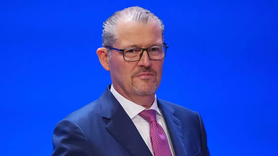Rainer Dulger, Präsident der Bundesvereinigung der Deutschen Arbeitgeberverbände: «Wir müssen den Sozialstaat vom Kopf auf die Füße stellen.» - Bild: Soeren Stache/dpa