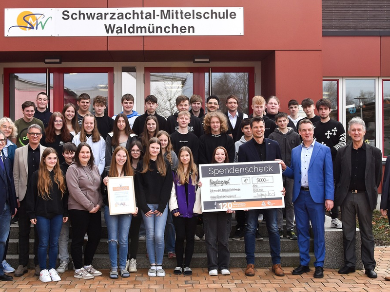 Großer Erfolg beim Schülerwettbewerb 2023/2024 Verhalten im Brandfall - 120 Sekunden, um zu überleben! - Foto: presseportal.de