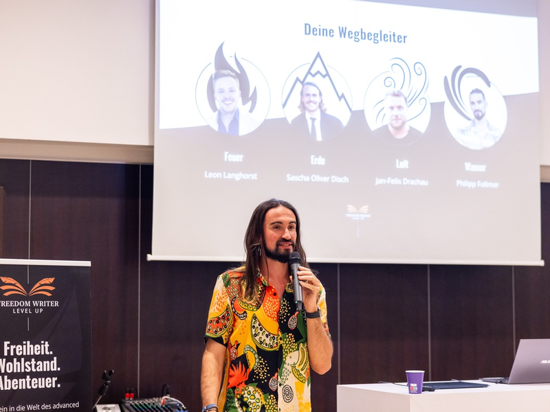 Mehr Verkäufe durch die richtige Verkaufsbotschaft - Star-Copywriter Philipp Follmer gibt 5 Tipps - Foto: presseportal.de