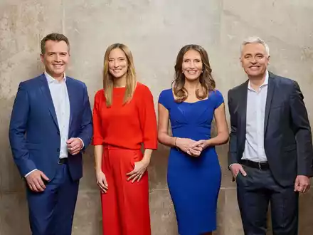 Starke Viererkette / RTL Aktuell stellt sich mit Roberta Bieling und Christopher Wittich als News-Anchors sowie Anna Fleischhauer und Andreas von Thien für den Sport neu auf - Foto: presseportal.de