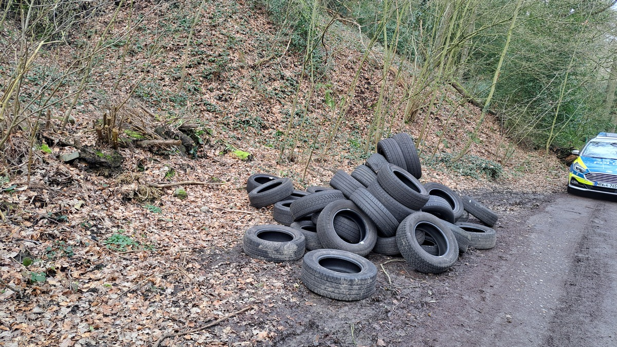 POL-EN: Hattingen: Illegale Altreifenentsorgung- Zeuginnen und Zeugen gesucht. - Foto: presseportal.de