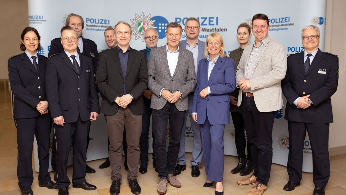 POL-RE: Kreis Recklinghausen/ Bottrop: Sicherheitskonferenzen mit Stadtspitzen - Foto: presseportal.de