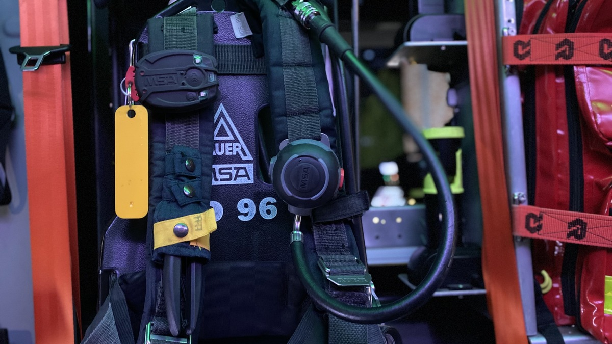 FW Alpen: Gemeldeter Dachstuhlbrand - Foto: presseportal.de