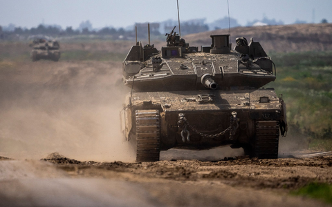 Das israelische Militär bereitet weiter einen Offensive auf Rafah im Gazastreifen vor. - Foto: Ariel Schalit/AP/dpa