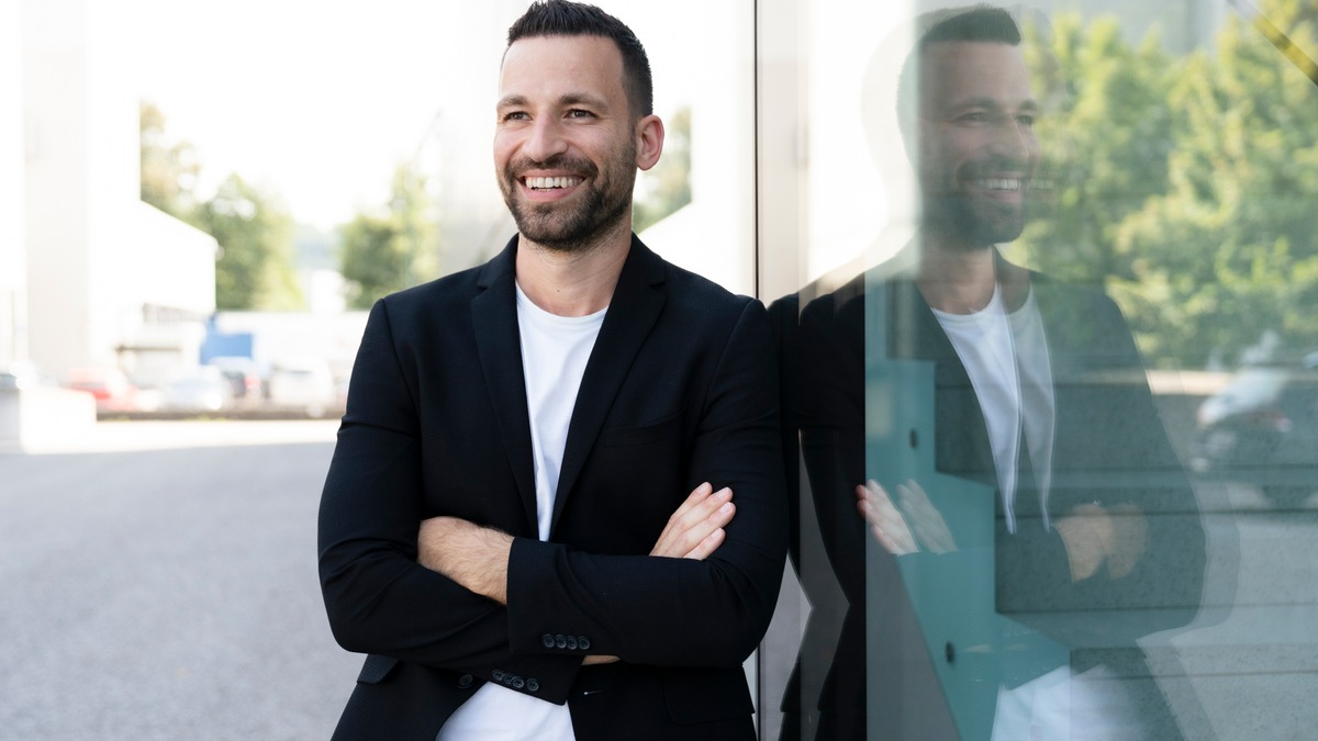 Patrick Hofer von der Vinnit-X GmbH: Die 5 größten Zeitfresser in deinem Online-Business - Foto: presseportal.de