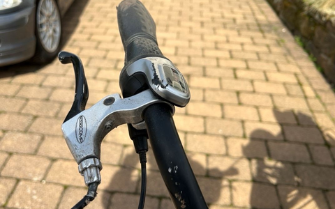 POL-PDLD: Burrweiler - Gestürzter Pedelecfahrer - Foto: presseportal.de