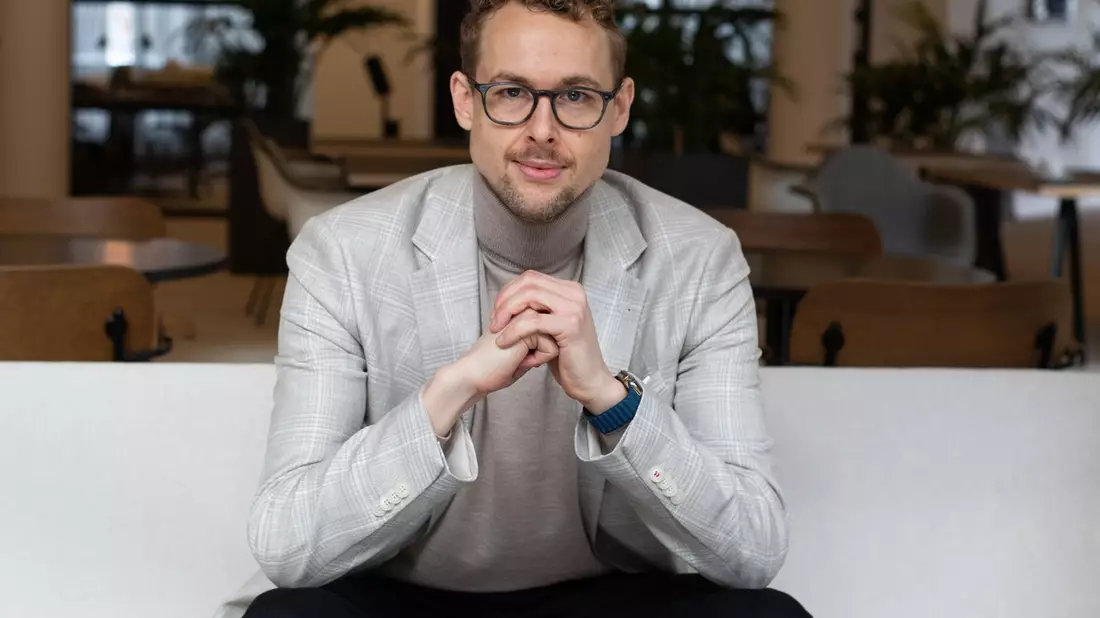 Ephraim Chiozza von der AdWiser GmbH: Warum Onlineshops ihr Performance-Marketing an Experten outsourcen sollten - Bild: presseportal.de