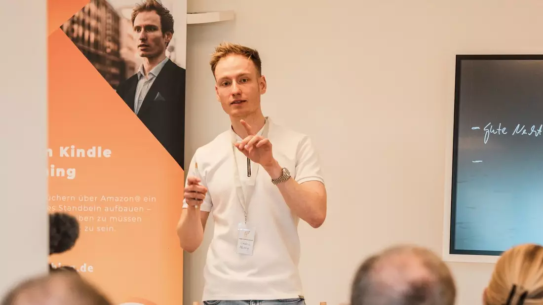 Cedric Mattig von der NiCe Publishing Consulting GmbH: Kinderbücher als Einnahmequelle für mehr finanzielle Unabhängigkeit - Bild: presseportal.de
