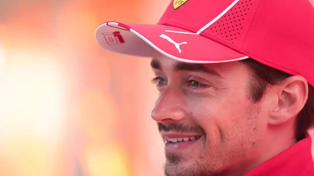 Fuhr in Melbourne im Training die schnellste Zeit: Ferrari-Pilot Charles Leclerc. - Bild: George Hitchens/SOPA Images via ZUMA Press Wire/dpa