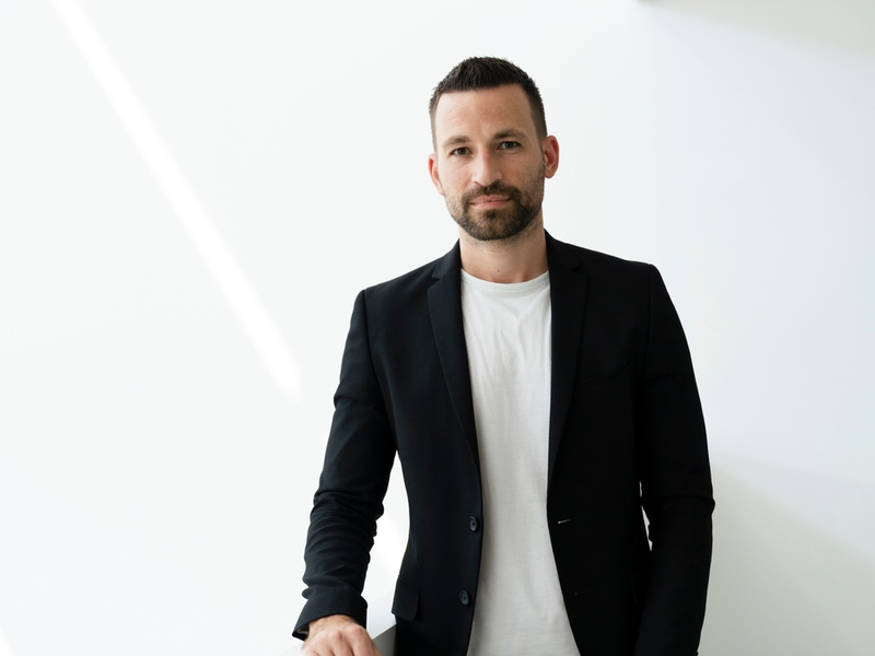 Aus dem Angestelltenverhältnis fliehen: Patrick Hofer von der Vinnit-X GmbH verrät, wie der Start ins Onlinebusiness gelingt - Foto: presseportal.de