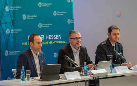 POL-GI: Polizeiliche Kriminalstatistik für Mittelhessen vorgestellt+++Mehr Gewalt gegen Einsatzkräfte+++Deutliche Zunahme von Straftaten im öffentlichen raum+++Schwerpunkt Sichere Innenstädte - Foto: presseportal.de