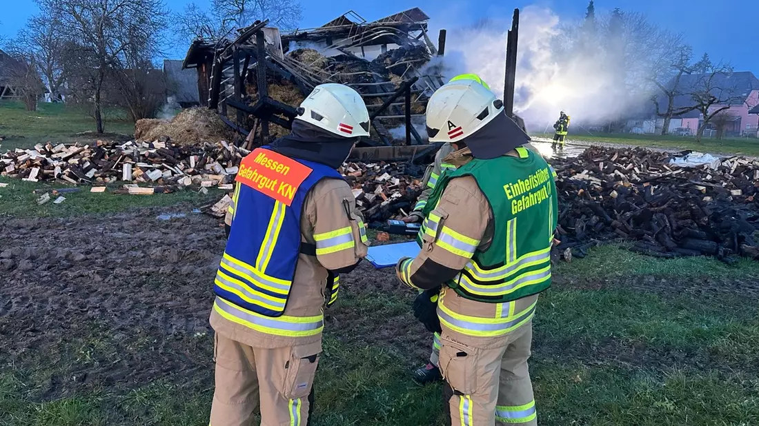 FW Konstanz: Überlandhilfe CBRN-Erkunder bei Scheunenbrand - Bild: presseportal.de