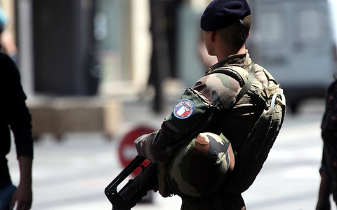 Französischer Soldat in Nizza (Archiv) - Foto: über dts Nachrichtenagentur