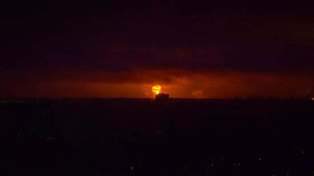 In der Region Lwiw gab es einen massiven russischen Raketenangriff auf die ukrainische Infrastruktur. - Bild: Artur Abramiv/ZUMA Press Wire/dpa