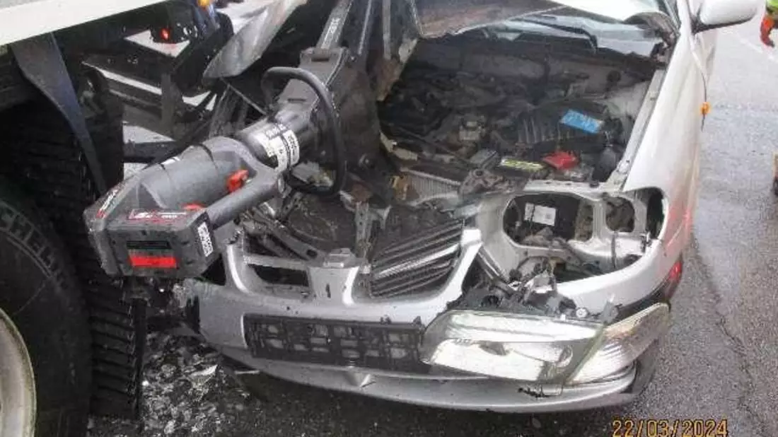 POL-WOB: Schwerer Verkehrsunfall in Lehre - zwei Person verletzt - Bild: presseportal.de