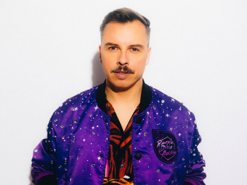 „From Dresden to the world“ – MDR-Doku begleitet DJ Purple Disco Machine - Foto: presseportal.de