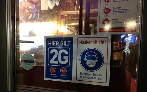 2G und Maskenpflicht in der Gastronomie (Archiv) - Foto: über dts Nachrichtenagentur
