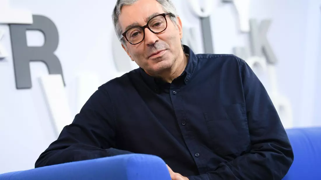 Der französische Autor Didier Eribon widmet sich in «Ein gefesseltes Leben: «Eine Arbeiterin» dem Leben seiner Mutter (Archivbild). - Bild: Arne Dedert/dpa