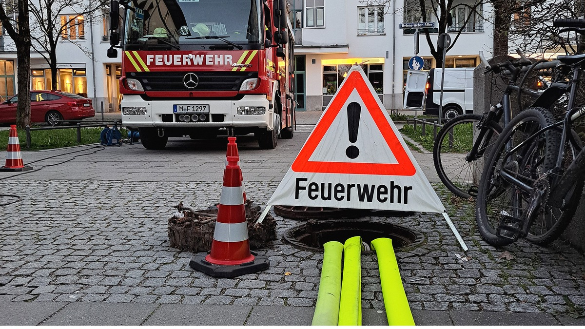 FW-M: Massiver Wassereinbruch (Neuhausen-Nymphenburg) - Foto: presseportal.de