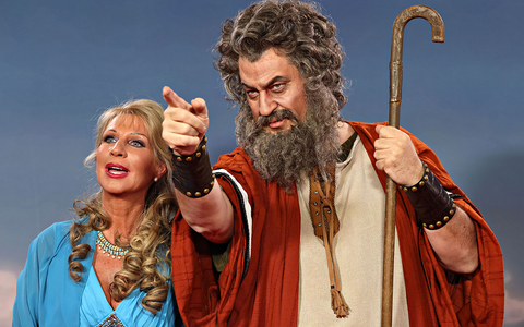 Markus Söder als Stammesältester - Foto: picture alliance/dpa/Karl-Josef Hildenbrand über pressetext.de