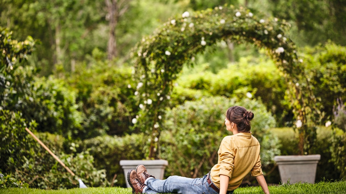 Ordnung im Garten? Nicht um jeden Preis! / Das STIHL Garten-Barometer 2024 zeigt, dass es zugunsten der Biodiversität auch mal etwas unordentlicher im Garten zugehen darf - Foto: presseportal.de