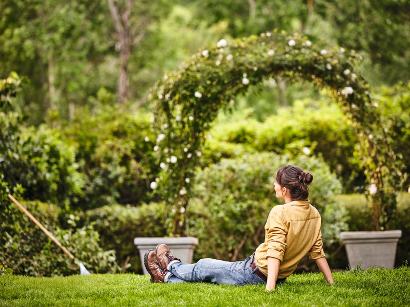 Ordnung im Garten? Nicht um jeden Preis! / Das STIHL Garten-Barometer 2024 zeigt, dass es zugunsten der Biodiversität auch mal etwas unordentlicher im Garten zugehen darf - Foto: presseportal.de