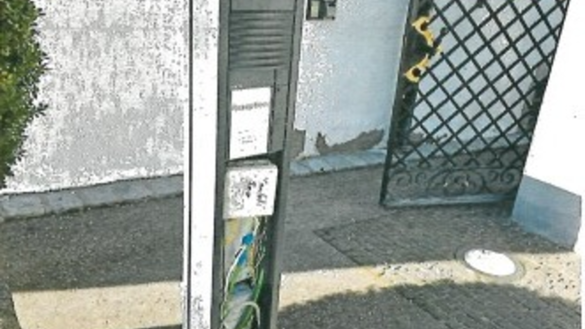 POL-KN: (Triberg / Schwarzwald-Baar-Kreis) Sachbeschädigung an einer elektronischen Zufahrtssicherung (25.03.2024) - Foto: presseportal.de