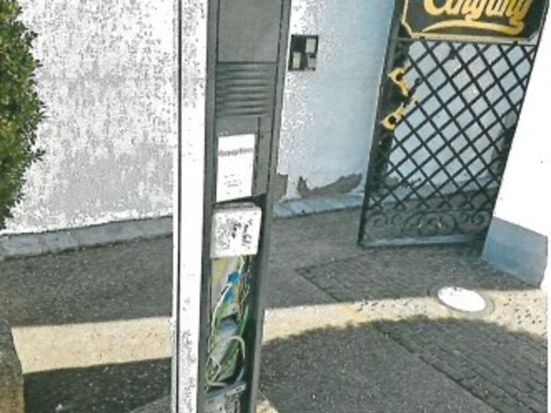 POL-KN: (Triberg / Schwarzwald-Baar-Kreis) Sachbeschädigung an einer elektronischen Zufahrtssicherung (25.03.2024) - Foto: presseportal.de