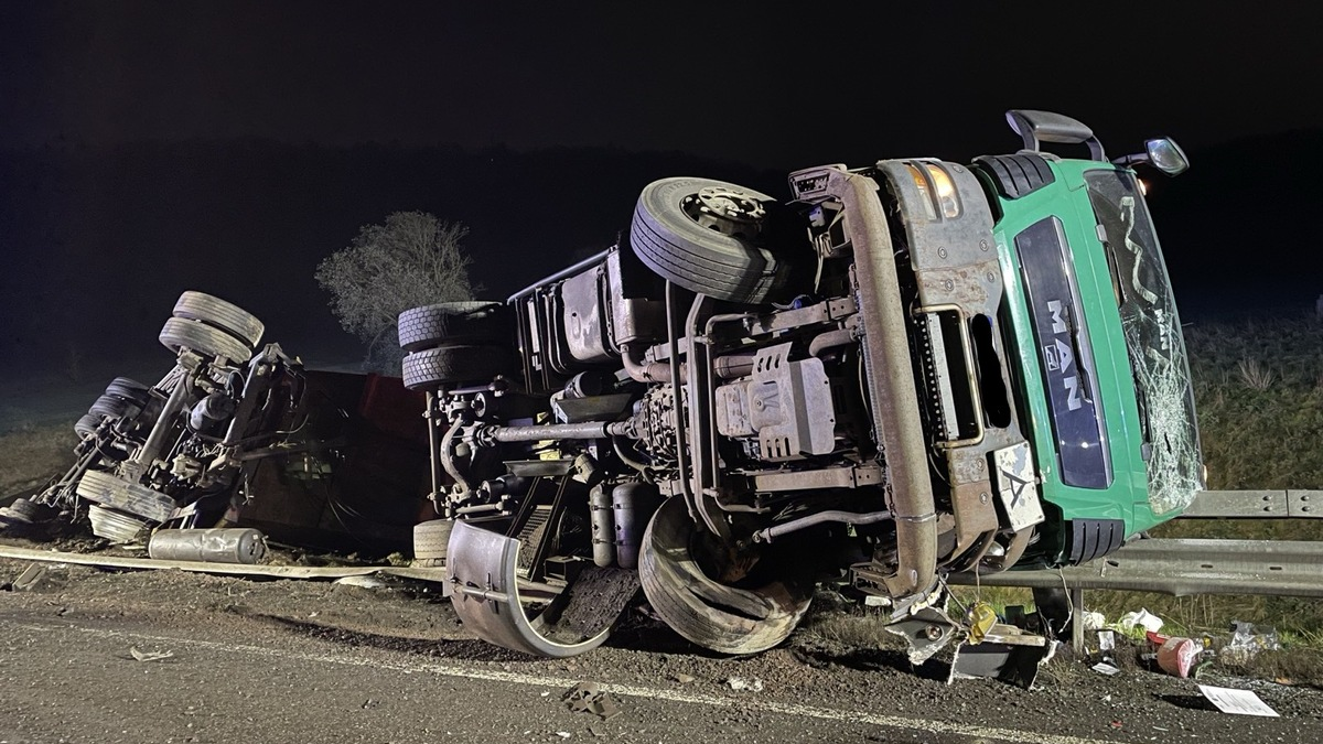 POL-PDTR: LKW-Unfall auf Bundesstraße 41 - Foto: presseportal.de