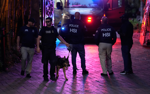 Die Razzia 2024 in Miami Beach. (Archivbild) - Foto: Rebecca Blackwell/AP