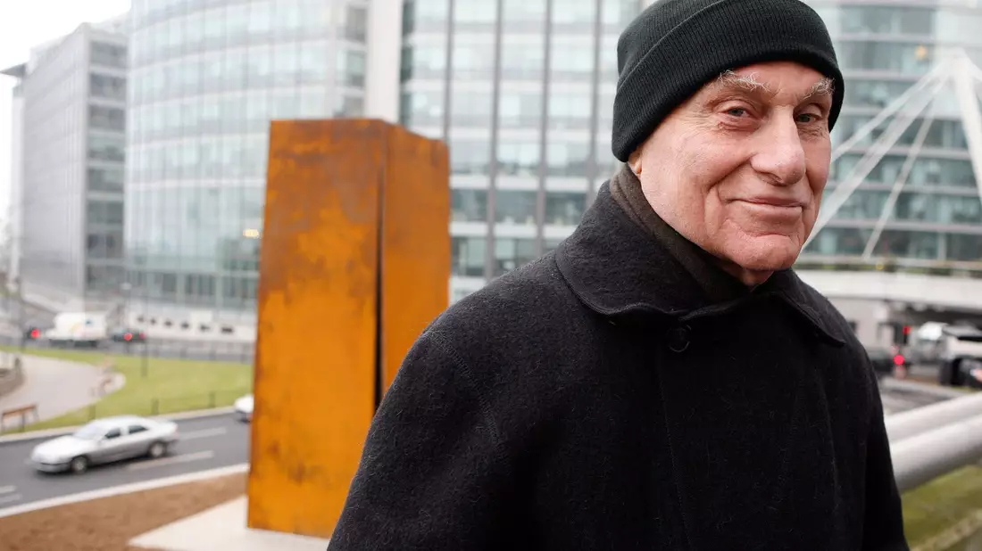Seinen Entwurf für das Holocaust-Mahnmal in Berlin zog Richard Serra im Streit wieder zurück. - Bild: Jacques Brinon/AP
