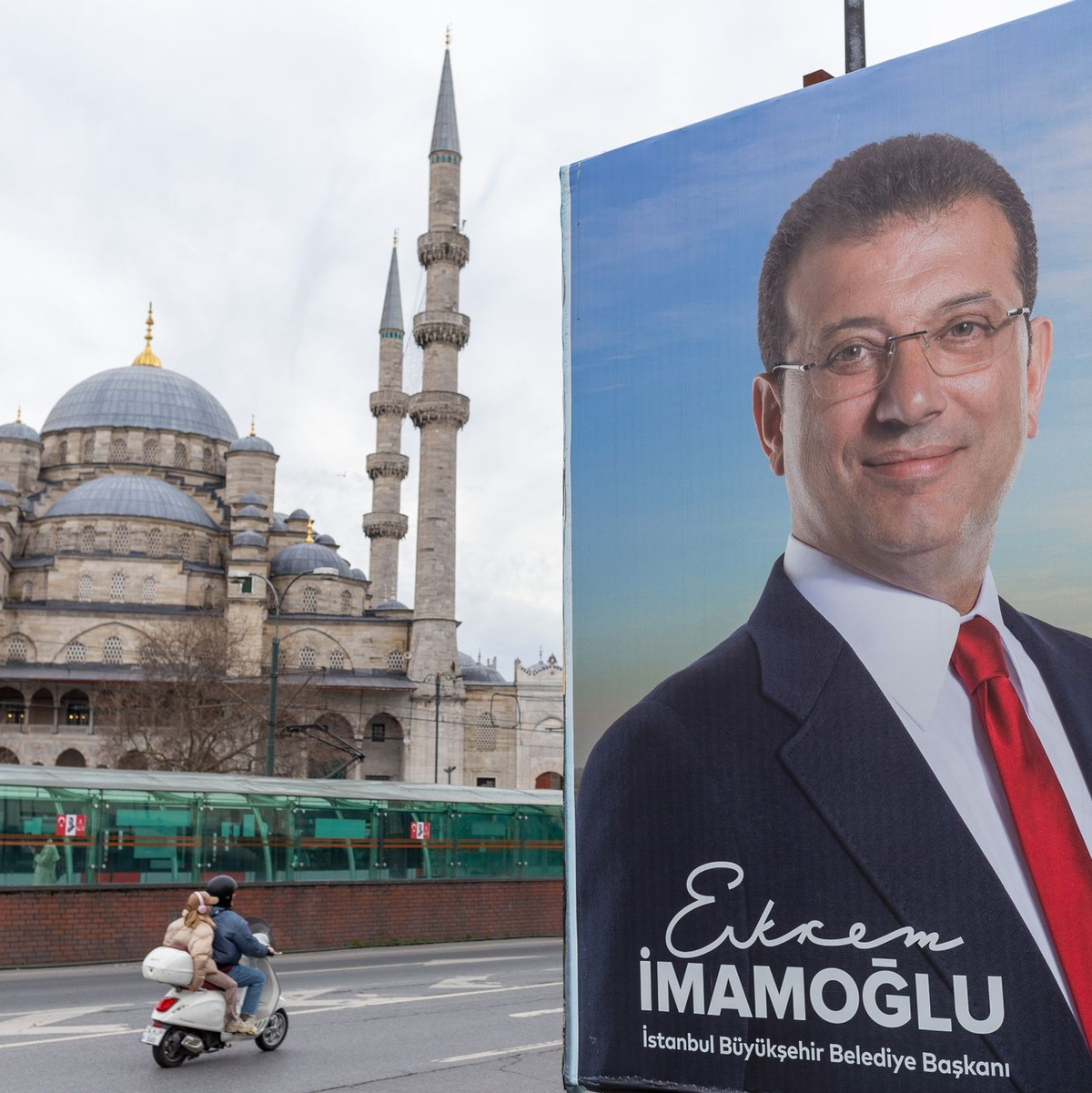 Will weiterhin in Istanbul regieren: Ekrem Imamoglu. - Foto: Tolga Ildun/ZUMA/dpa