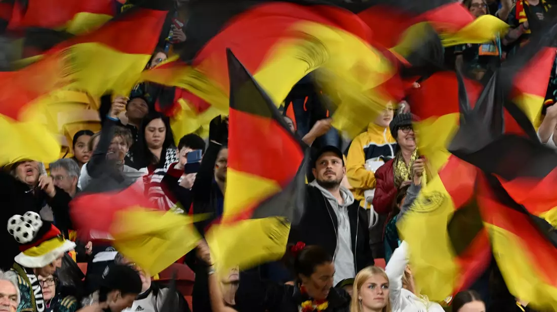 Die Euphorie in Deutschland vor der Heim-EM 2024 scheint geweckt. Das Turnier kann kommen. - Bild: Darren England/AAP/dpa