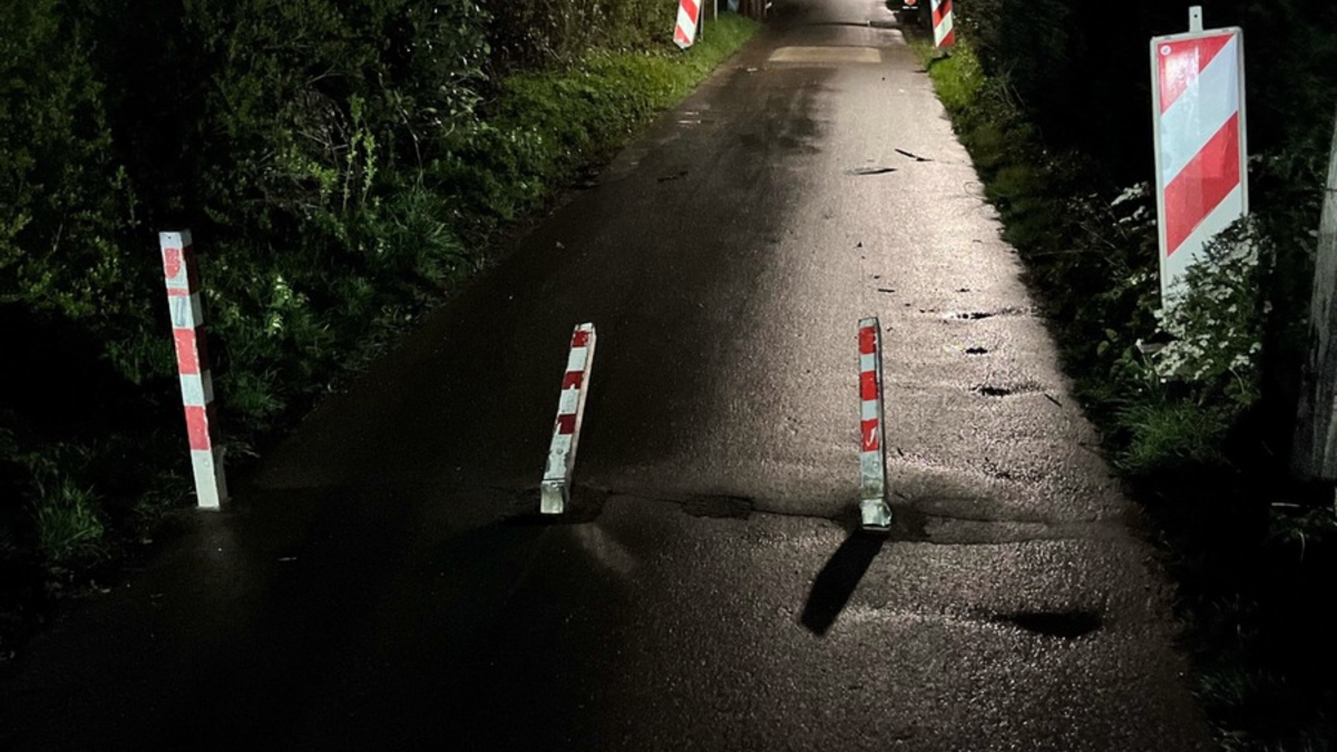 POL-NE: Alkoholisierter Autofahrer entfernt sich von der Unfallstelle - Foto: presseportal.de